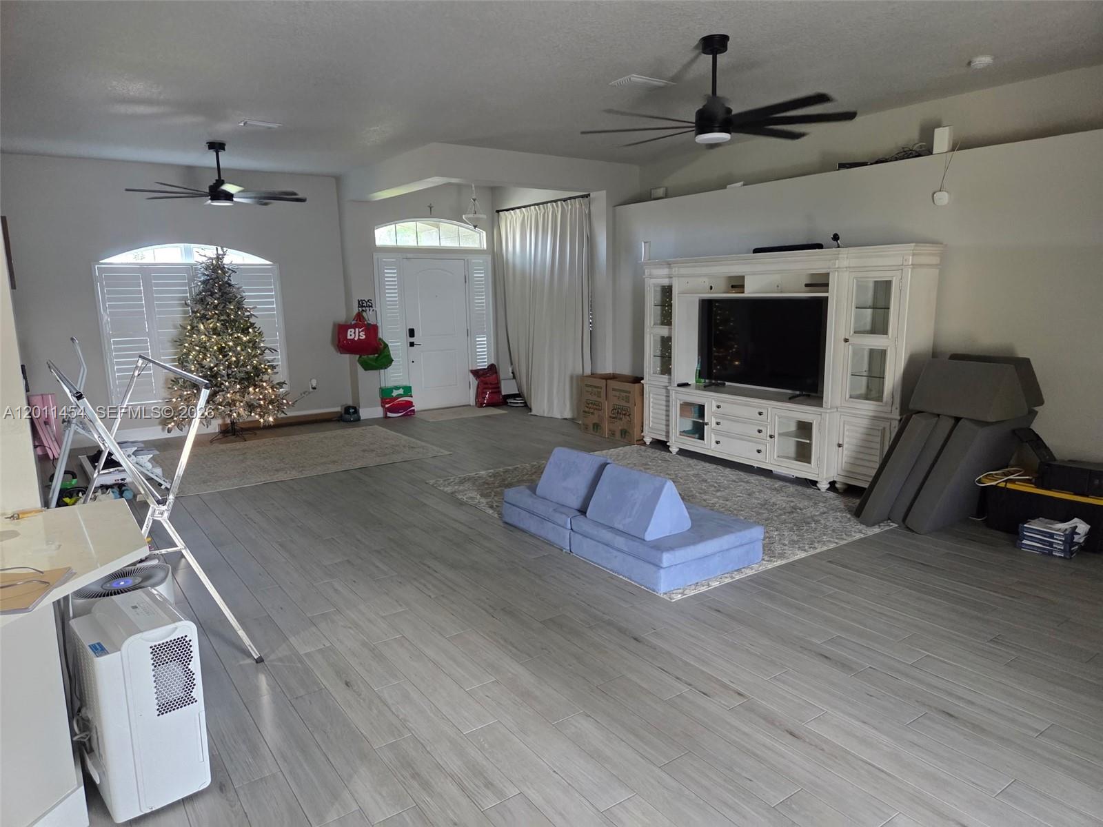 1005 Sw Bay State Rd Property Photo 6