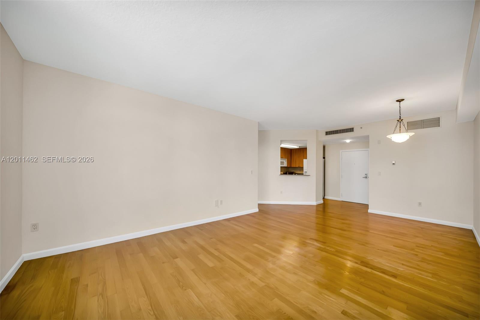 1 Century Ln 603 Property Photo 5