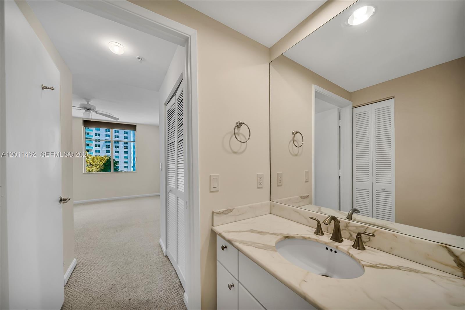 1 Century Ln 603 Property Photo 15