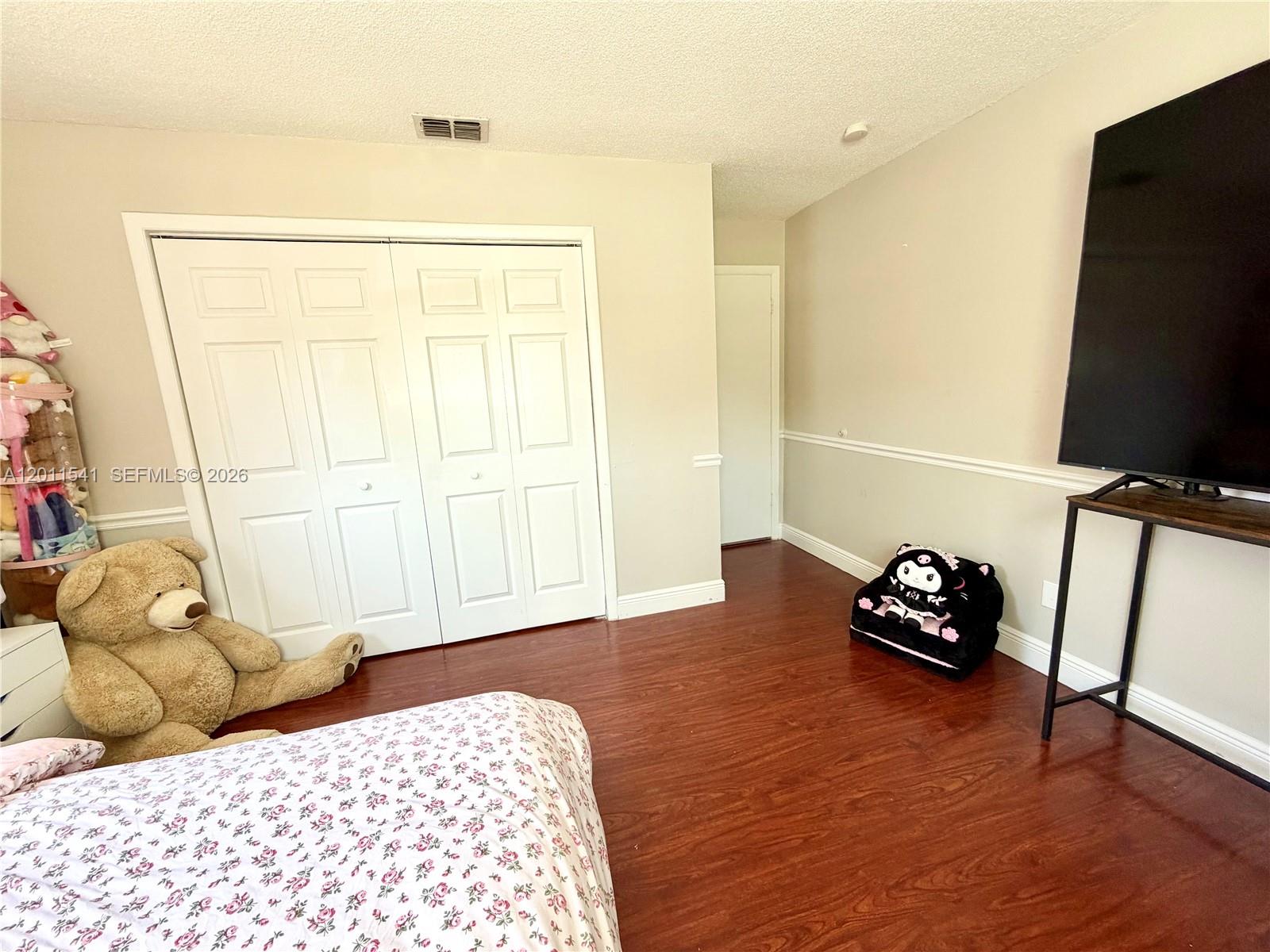 143 Valley Cir Property Photo 8