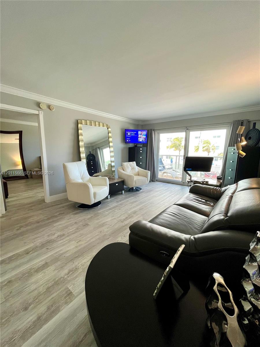 1801 S Ocean Dr 203 Property Photo 15