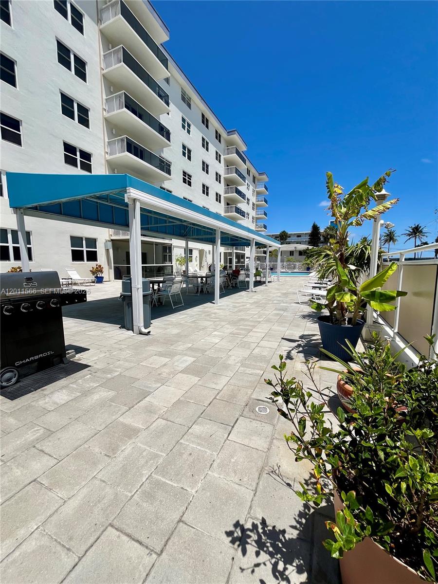 1801 S Ocean Dr 203 Property Photo 35