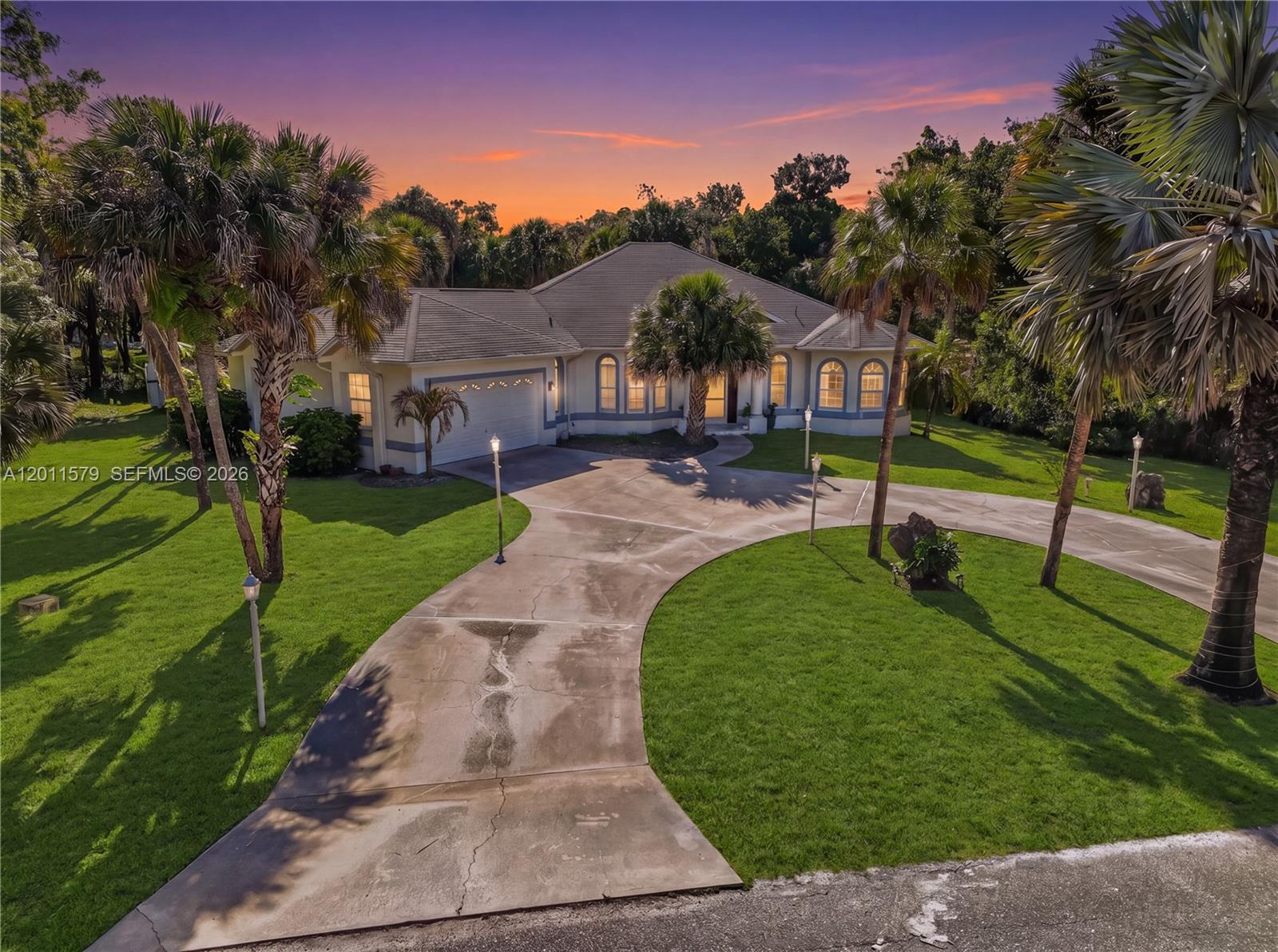 A12011579 Property Photo 1
