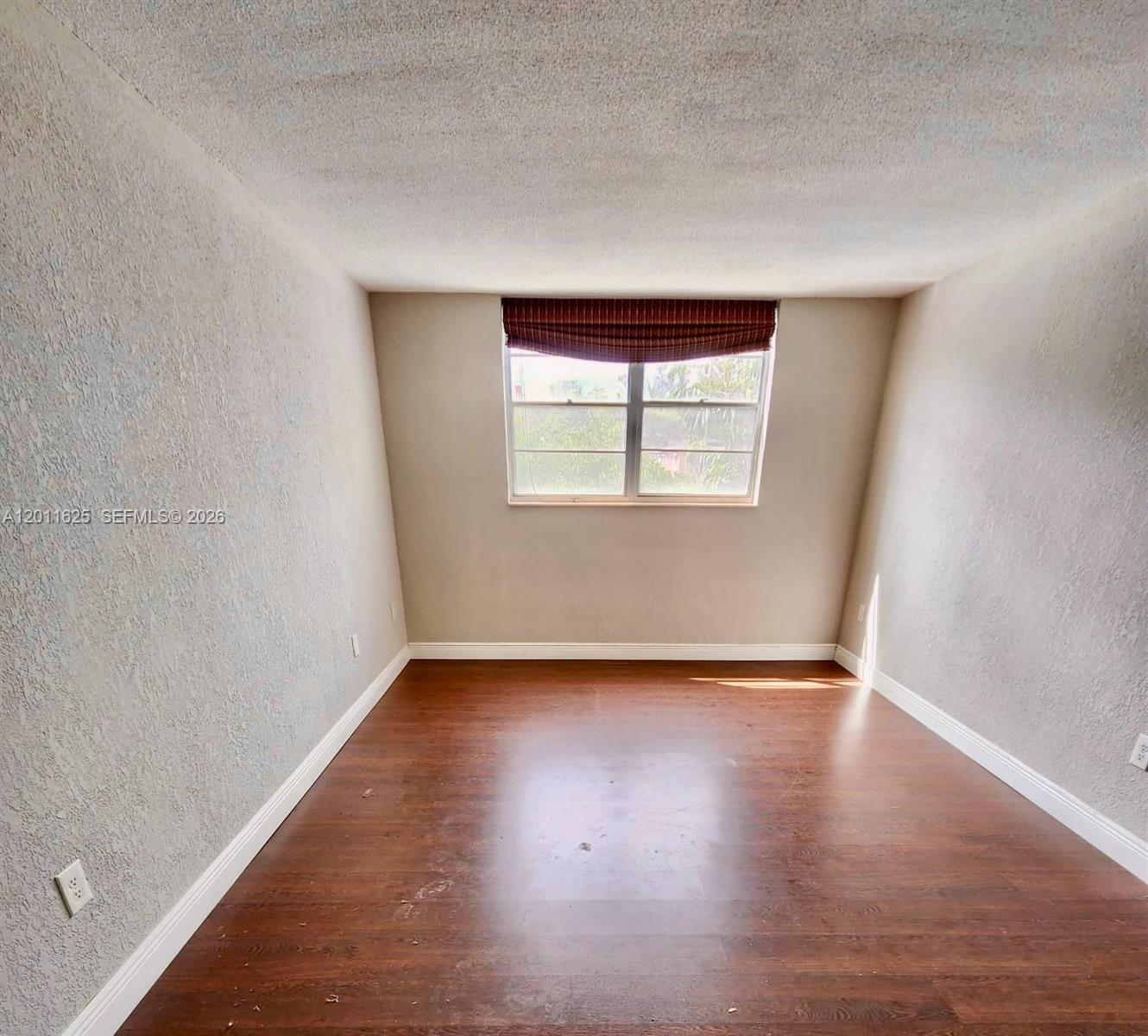 12590 Ne 16th Ave 209 Property Photo 4