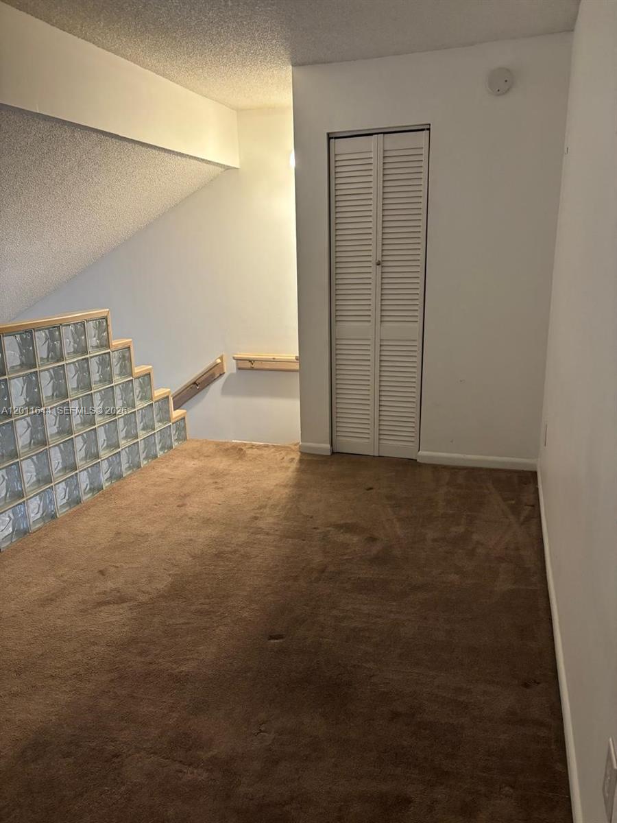 2048 Champions Way Property Photo 16