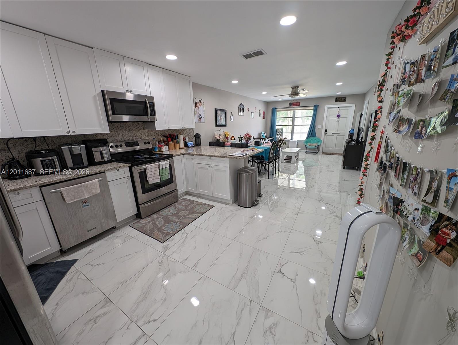 7761 NW 42nd Pl 1-2 Property Photo 1