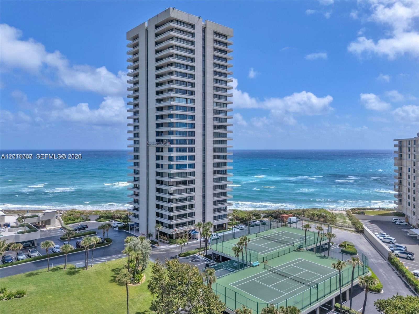 5510 N Ocean Dr 19b Property Photo 2