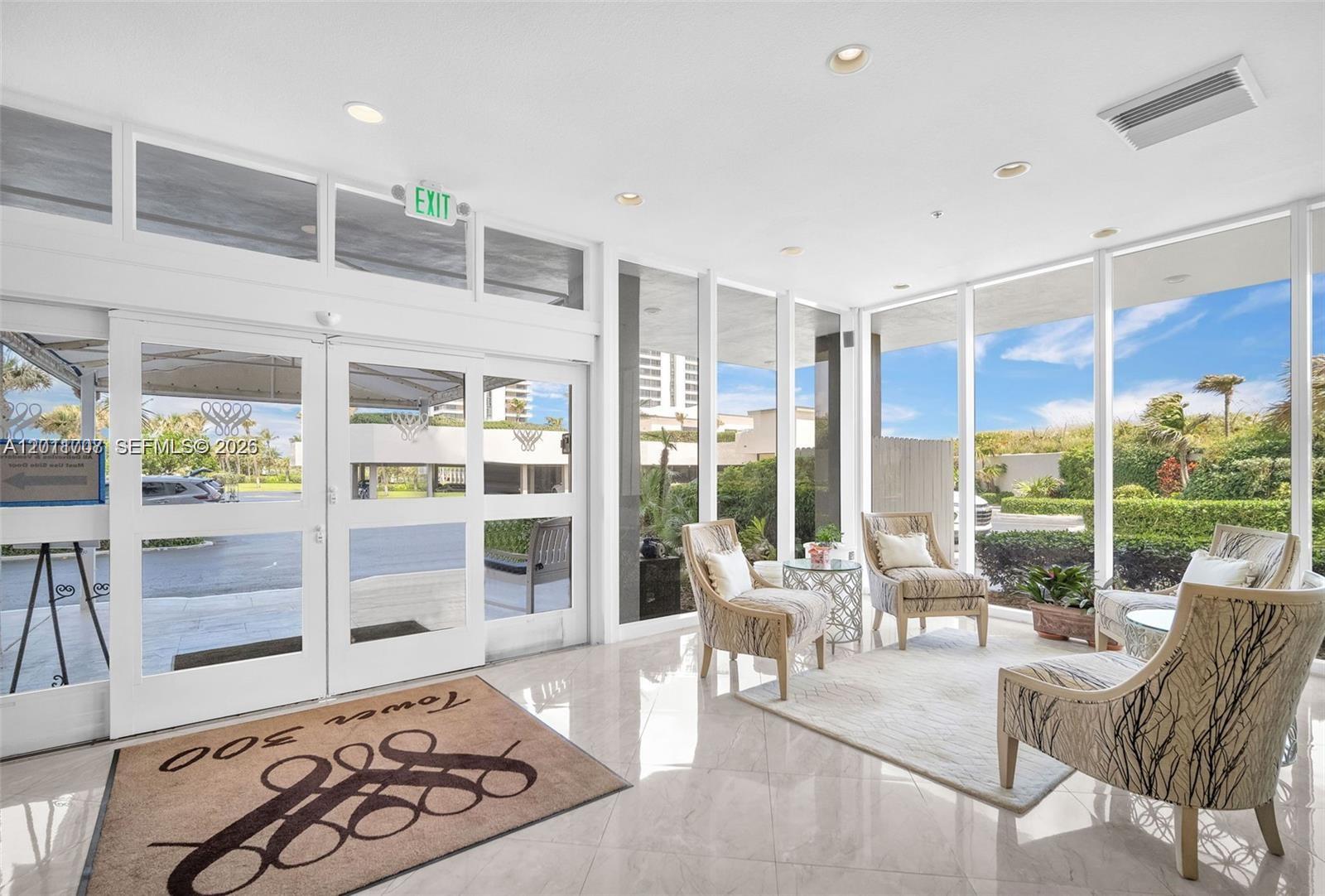 5510 N Ocean Dr 19b Property Photo 5