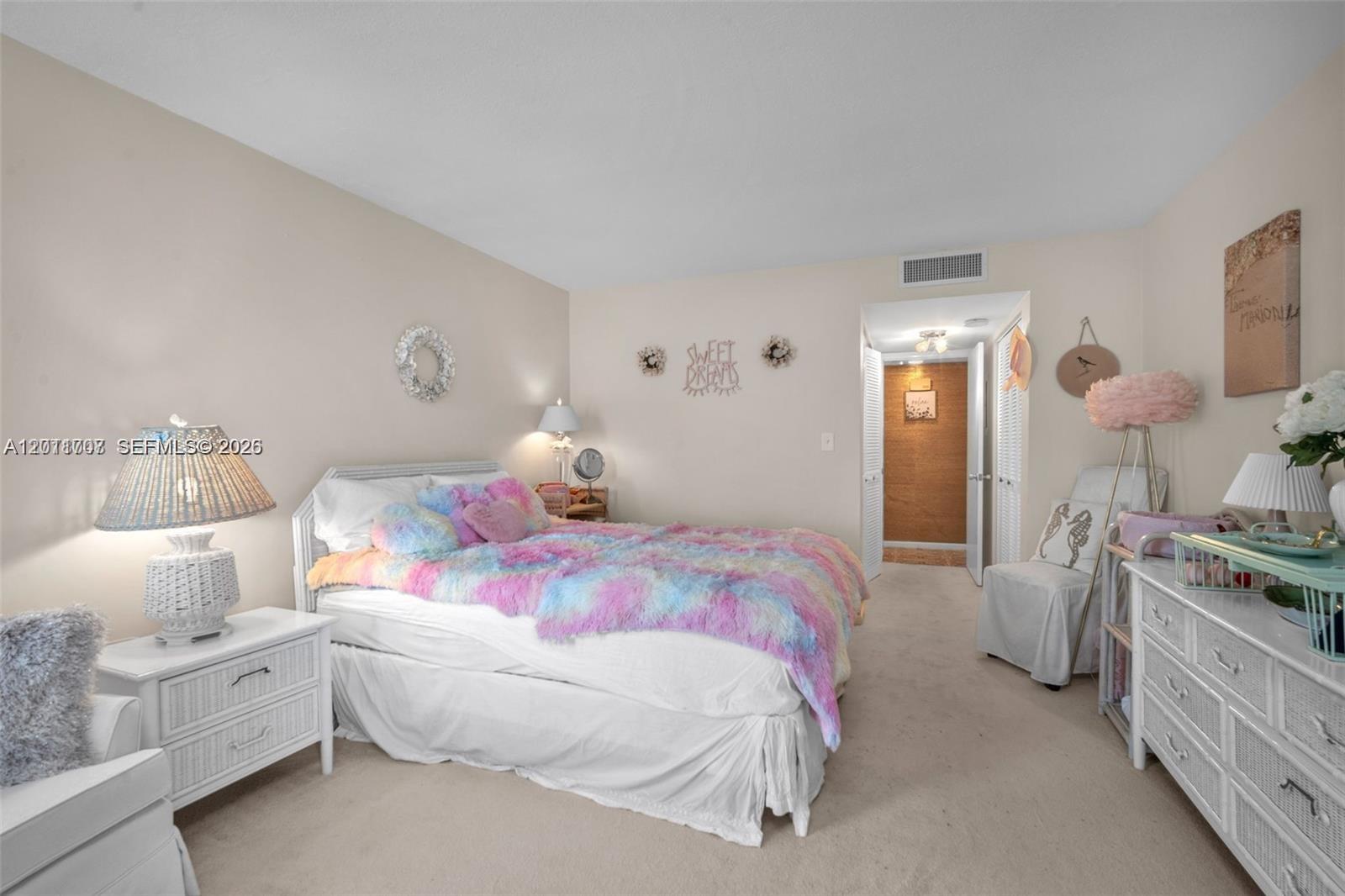 5510 N Ocean Dr 19b Property Photo 29