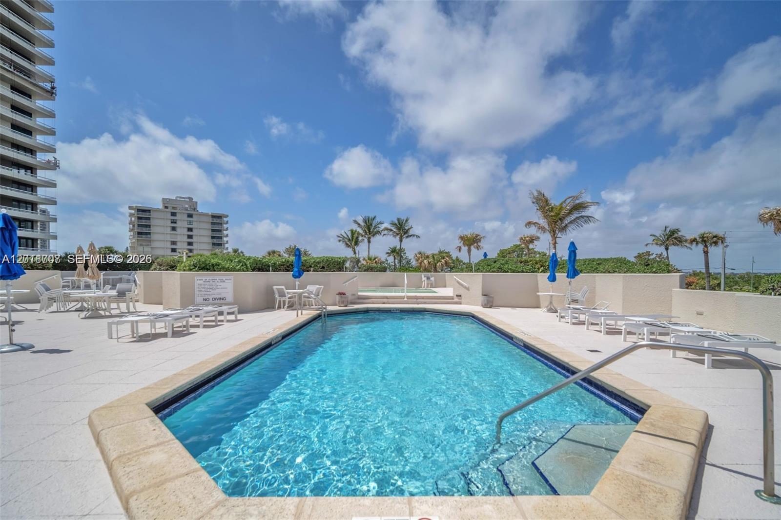 5510 N Ocean Dr 19b Property Photo 40
