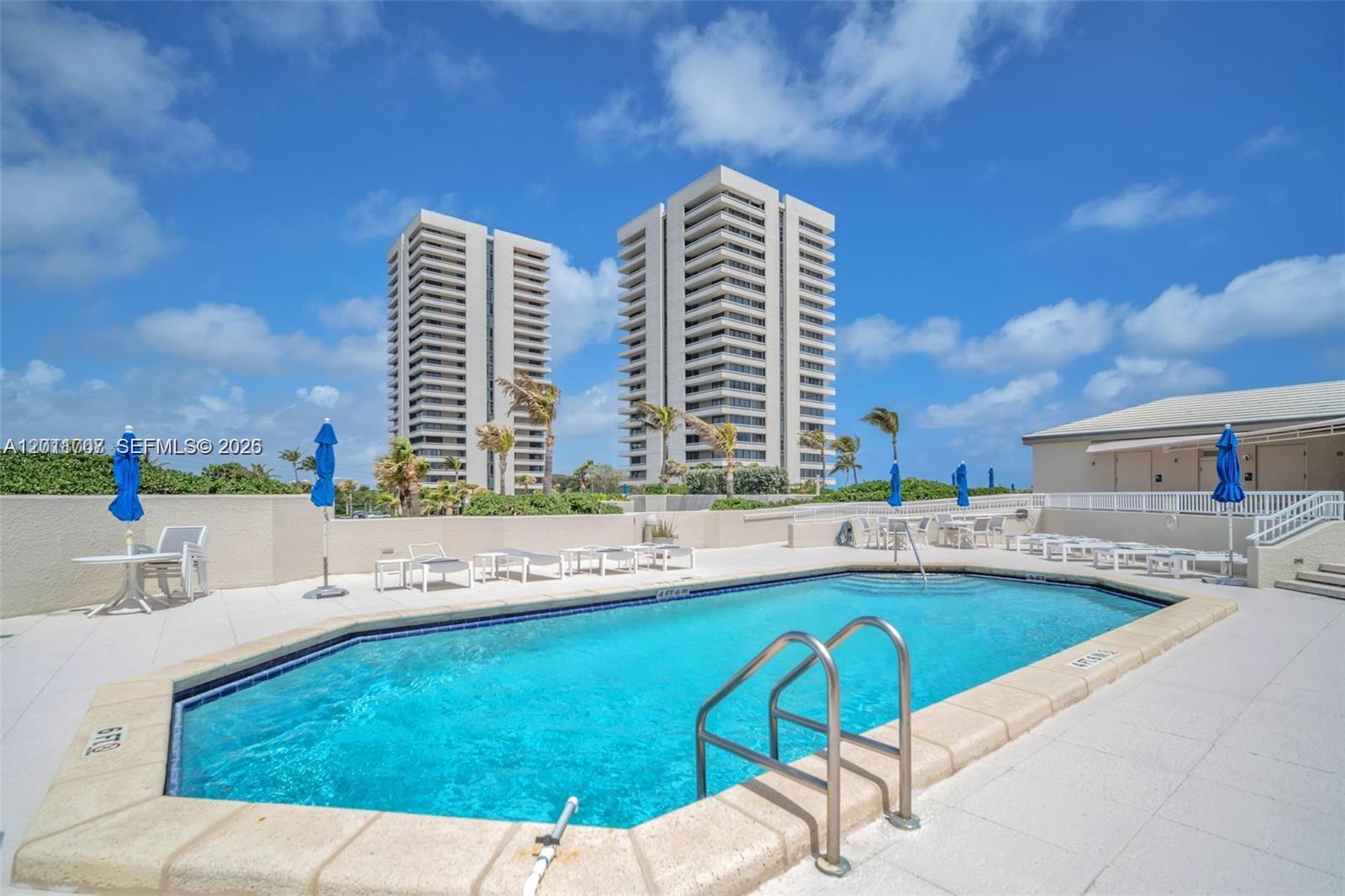 5510 N Ocean Dr 19b Property Photo 41