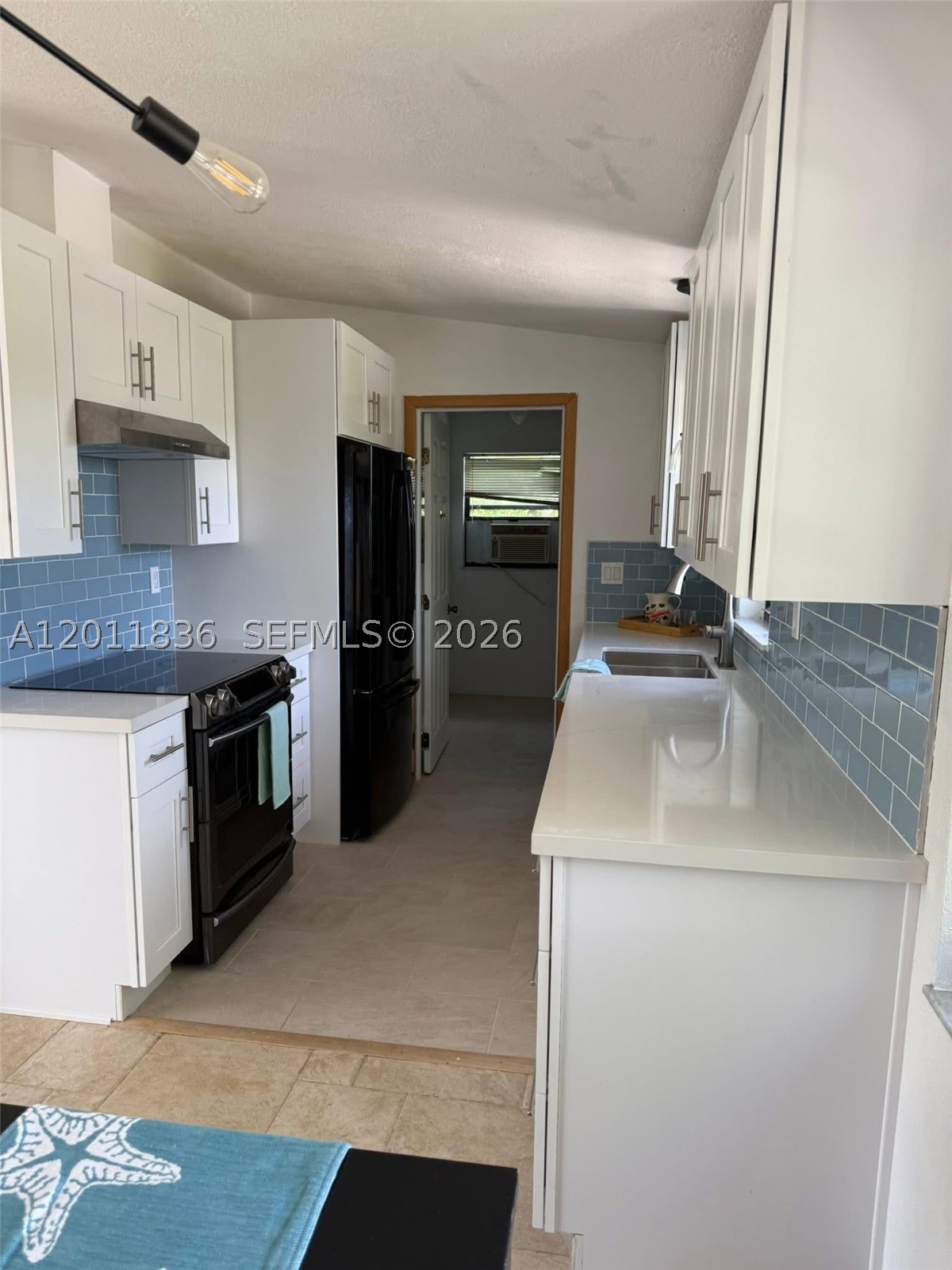 167 Valois Blvd Property Photo 9