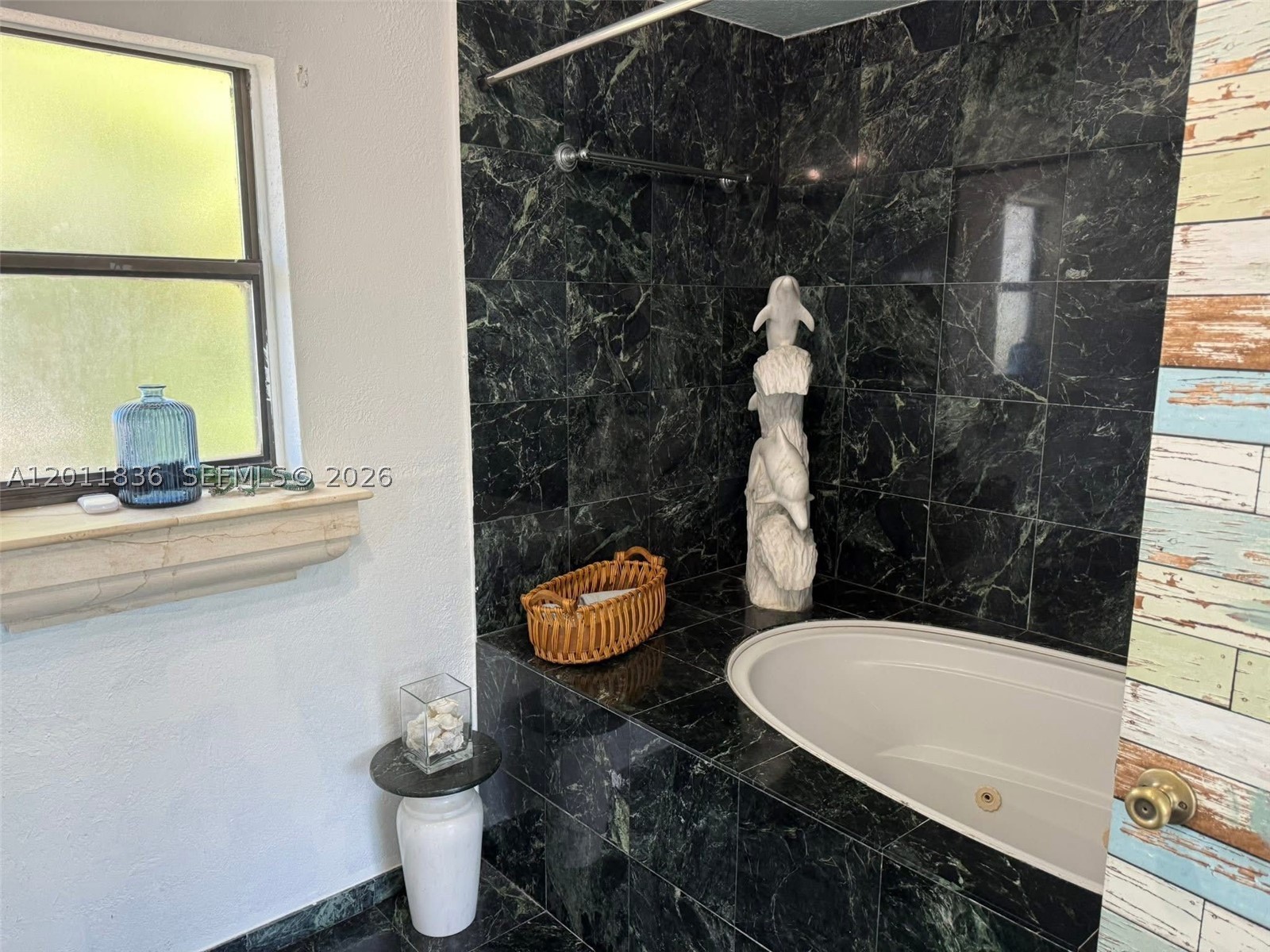 167 Valois Blvd Property Photo 11