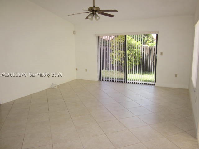 8853 Sw 112 Pl Property Photo 2