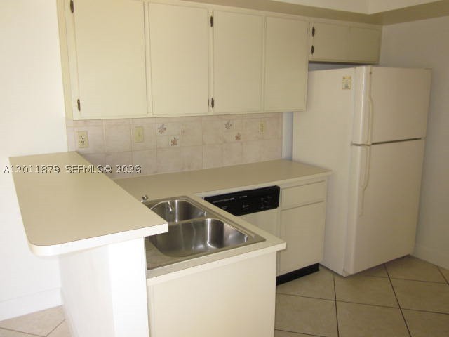 8853 Sw 112 Pl Property Photo 3