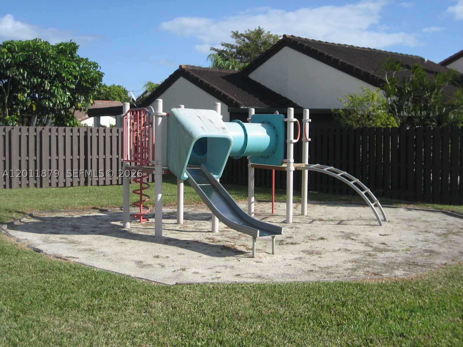 8853 Sw 112 Pl Property Photo 14