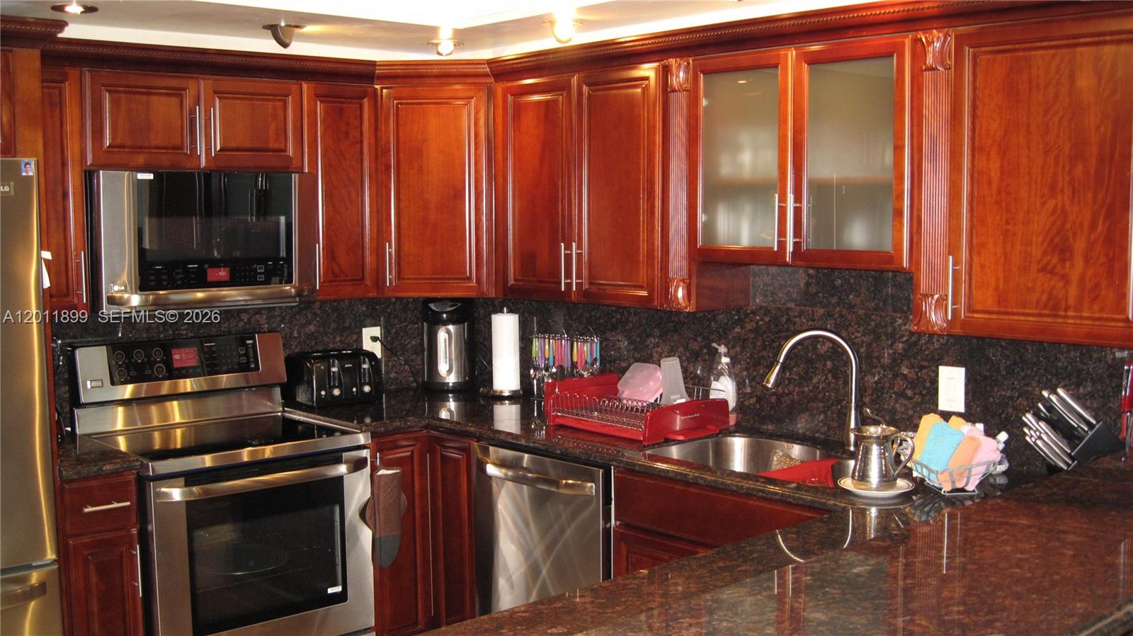 1912 S Ocean Dr 3d Property Photo 8