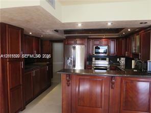 1912 S Ocean Dr 3d Property Photo 9