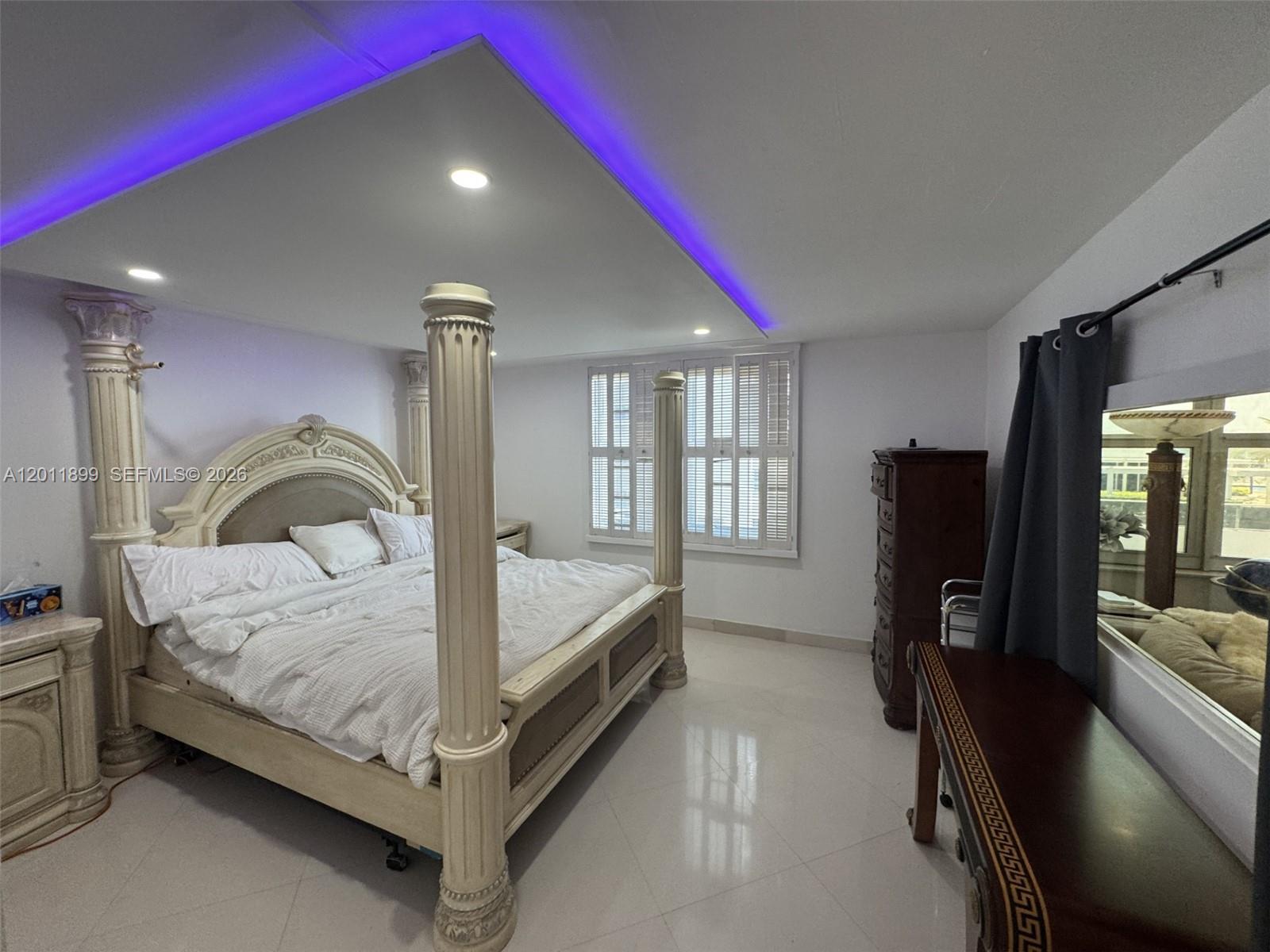 1912 S Ocean Dr 3d Property Photo 17