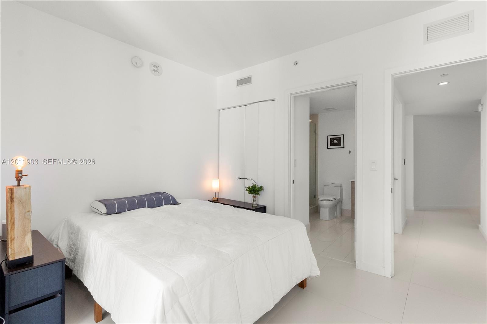 1300 S Miami Ave 2001 Property Photo 22