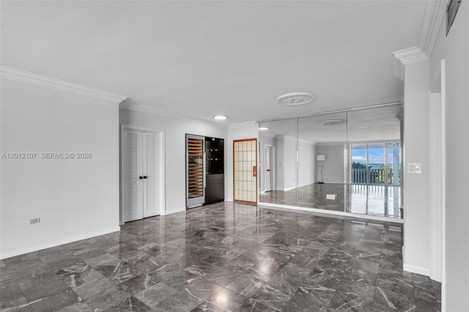 200 Ocean Lane Dr 407 Property Photo 6