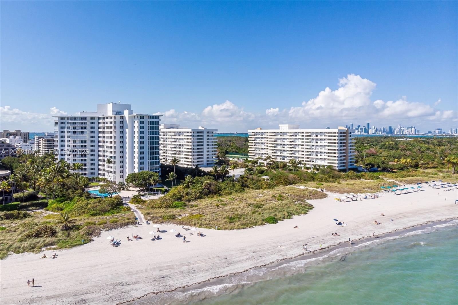 200 Ocean Lane Dr 407 Property Photo 23