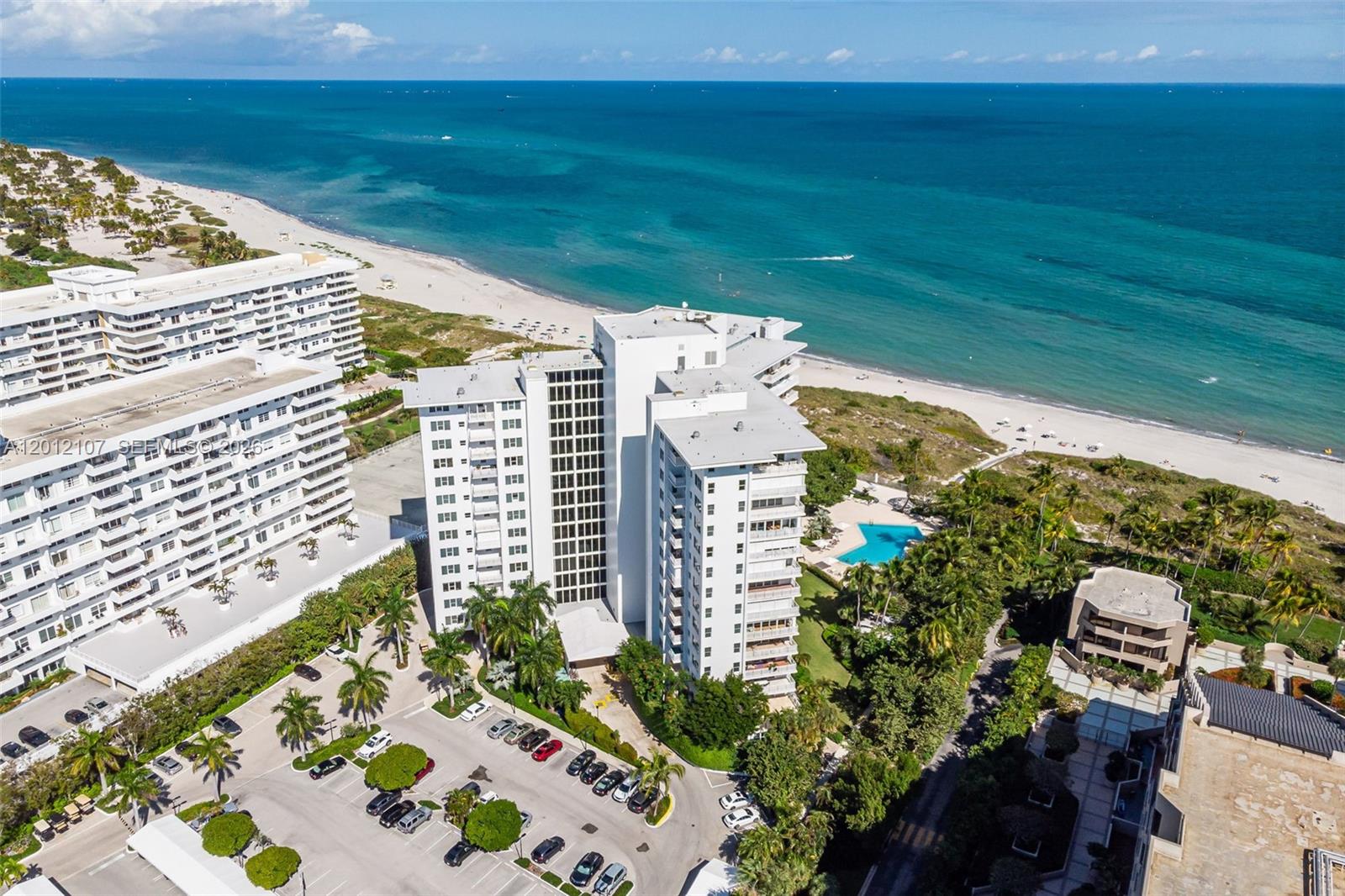 200 Ocean Lane Dr 407 Property Photo 27