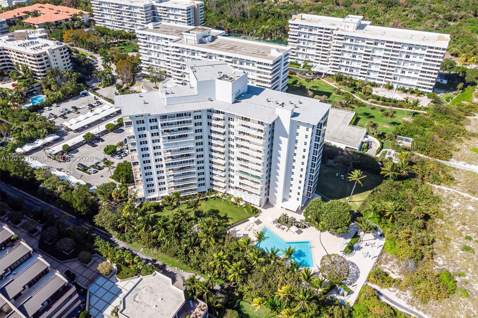200 Ocean Lane Dr 407 Property Photo 29
