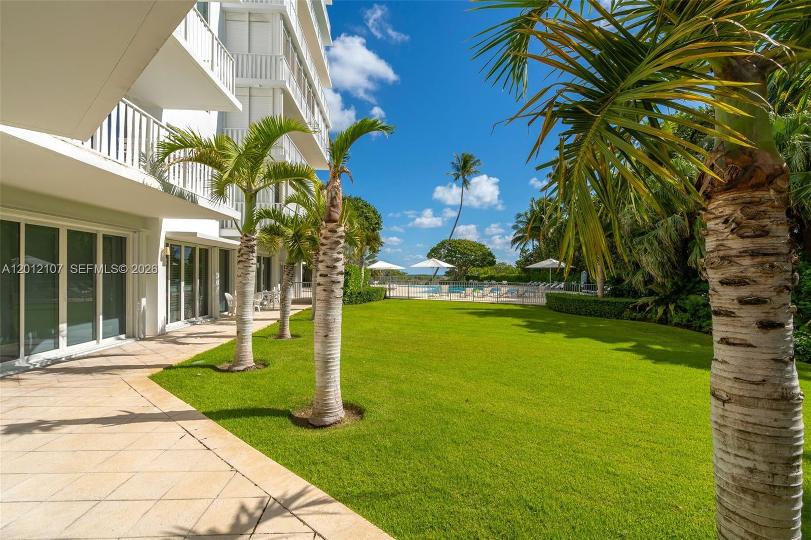 200 Ocean Lane Dr 407 Property Photo 39