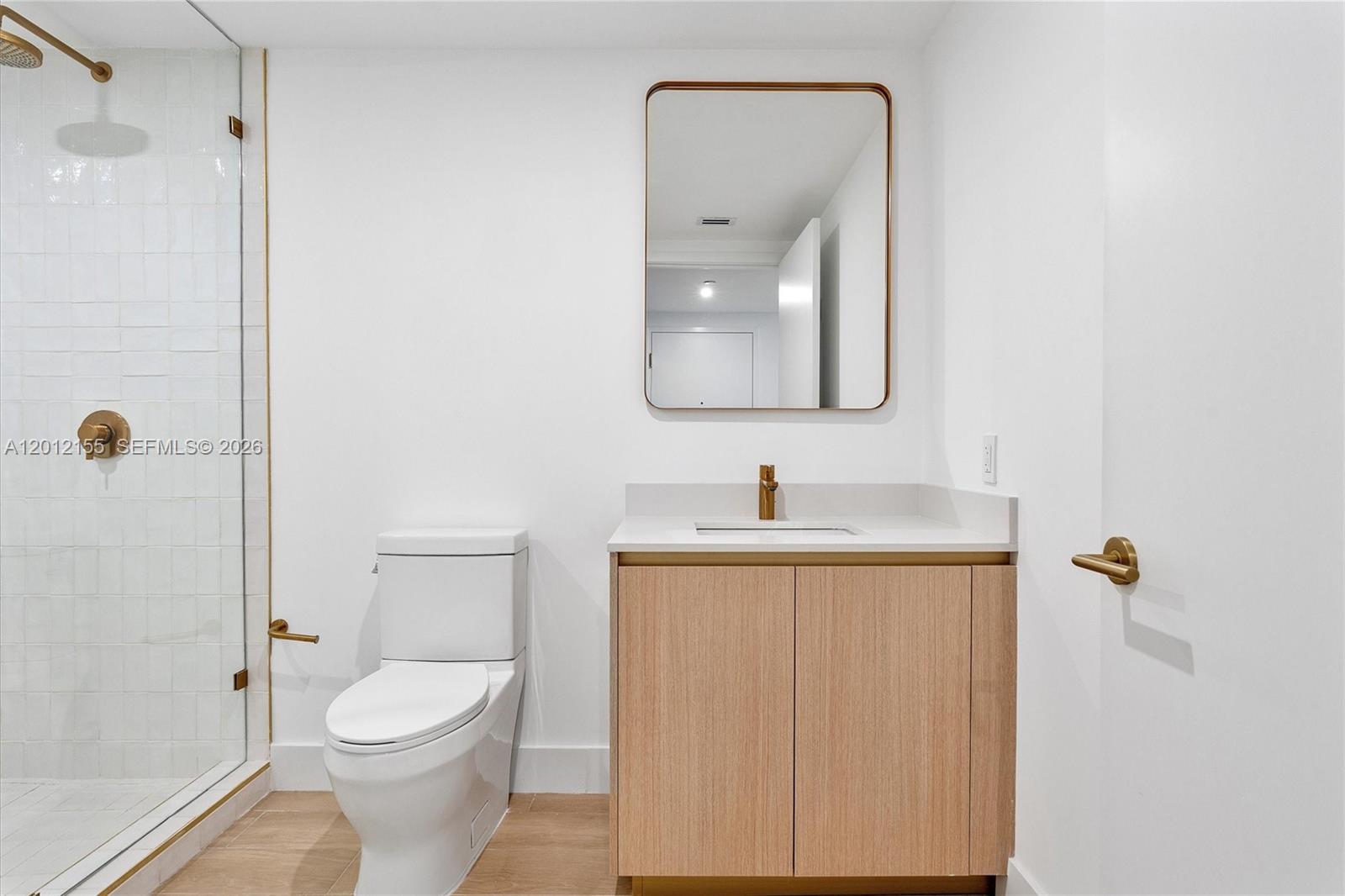 90 Ne 32 St 413 Property Photo 15