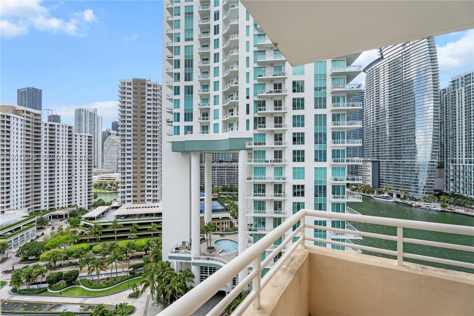 888 Brickell Key Dr 1702 Property Photo 4