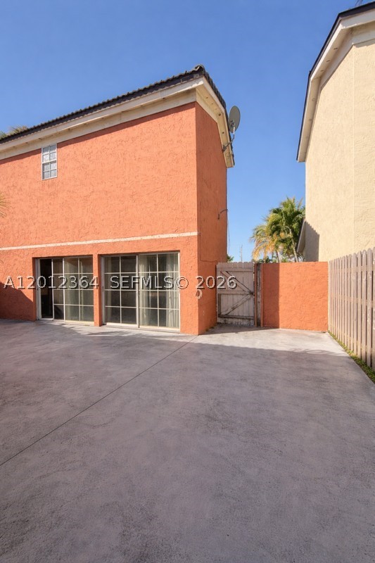 1045 Nw 126th Pl Property Photo 13