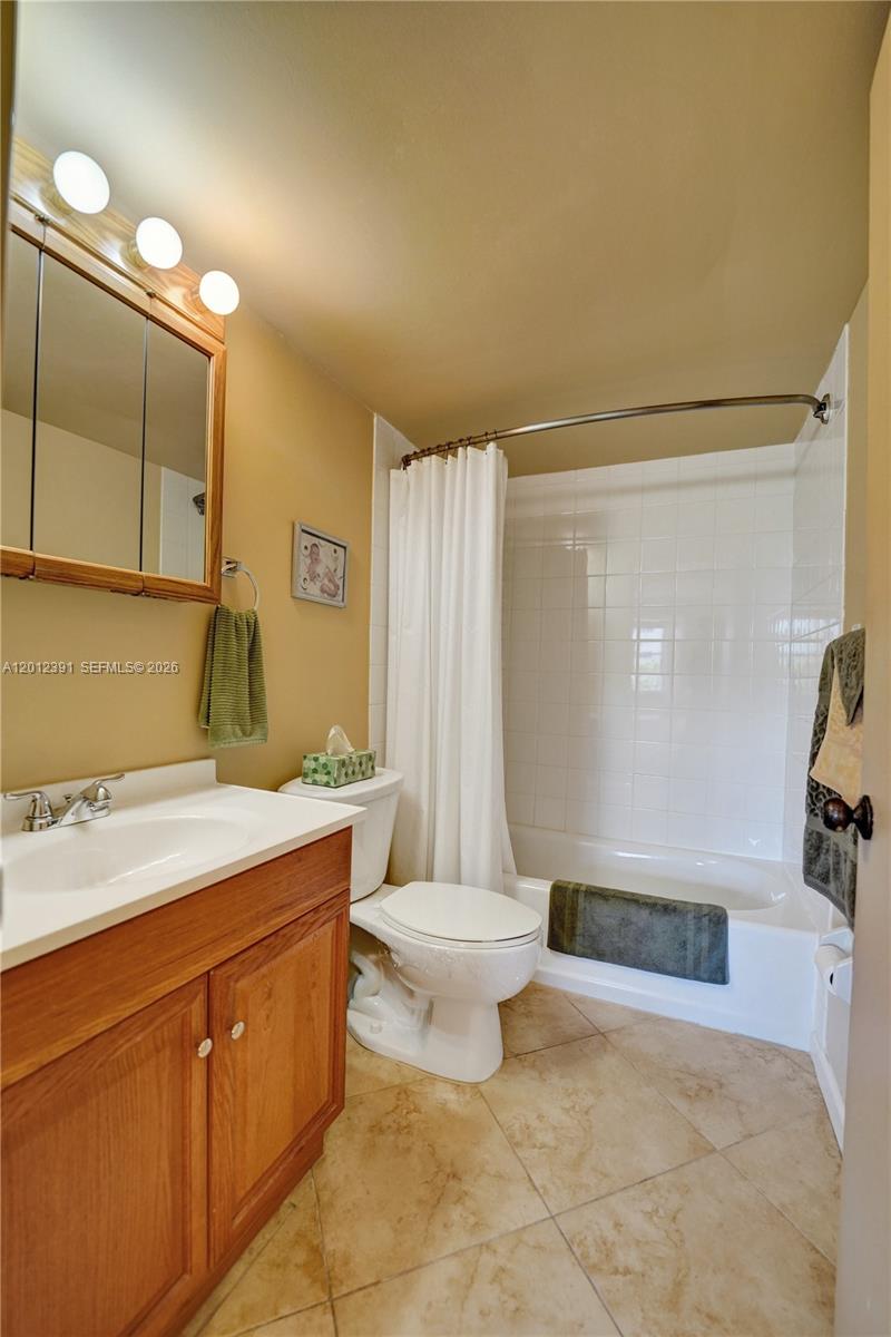 250 181st Dr 214 Property Photo 32