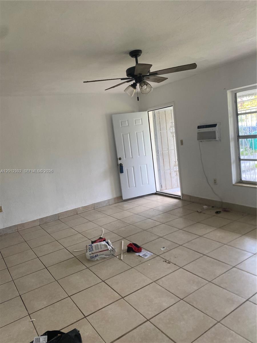 1070 Nw 147th St Property Photo 5