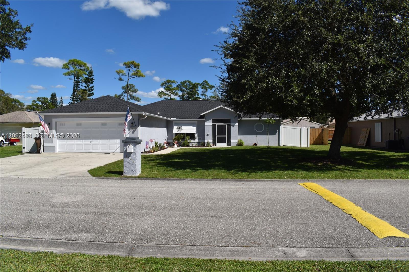 15639 Spring Line Ln Property Photo 1