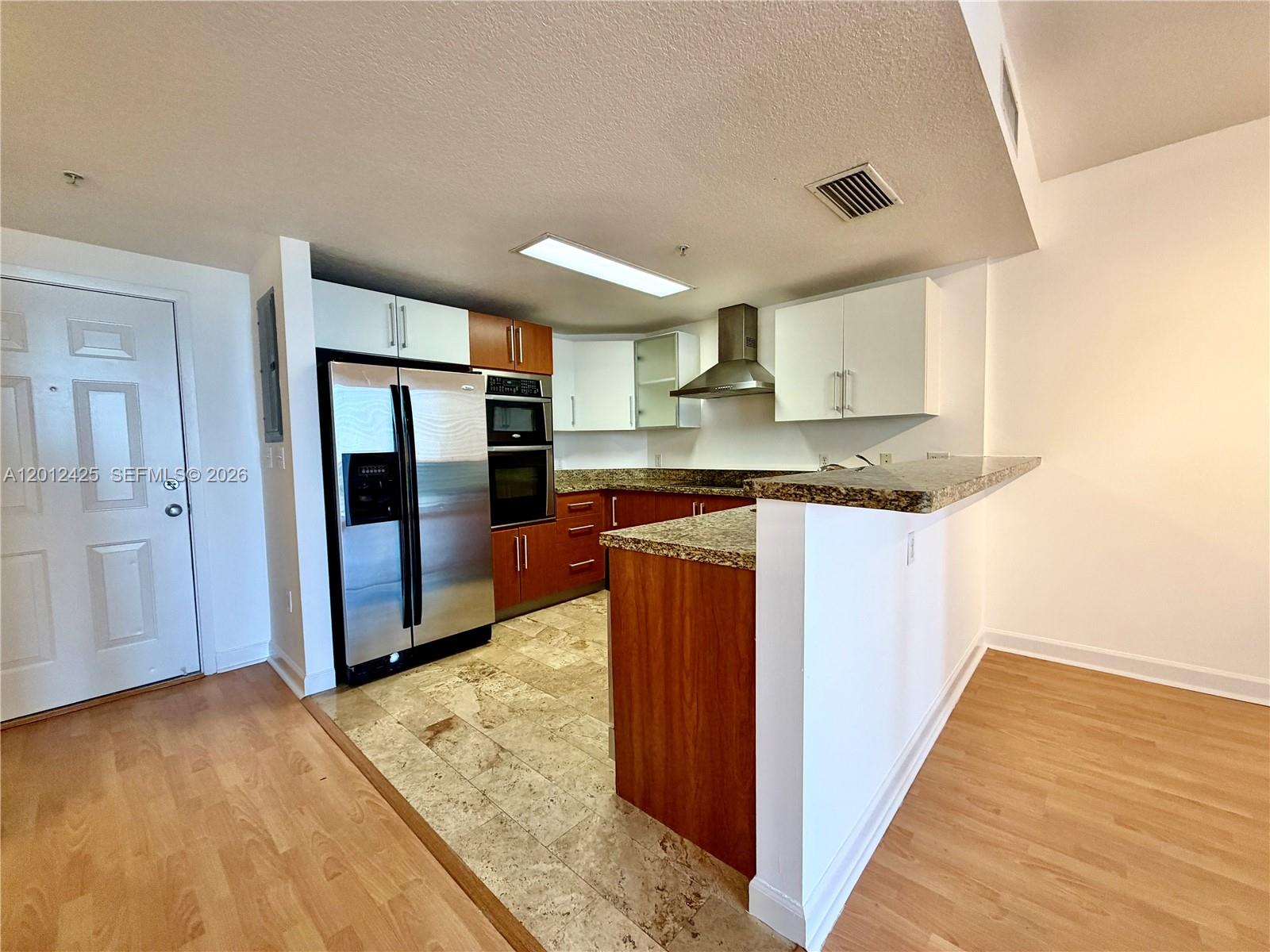 170 Se 14th St 2906 Property Photo 1