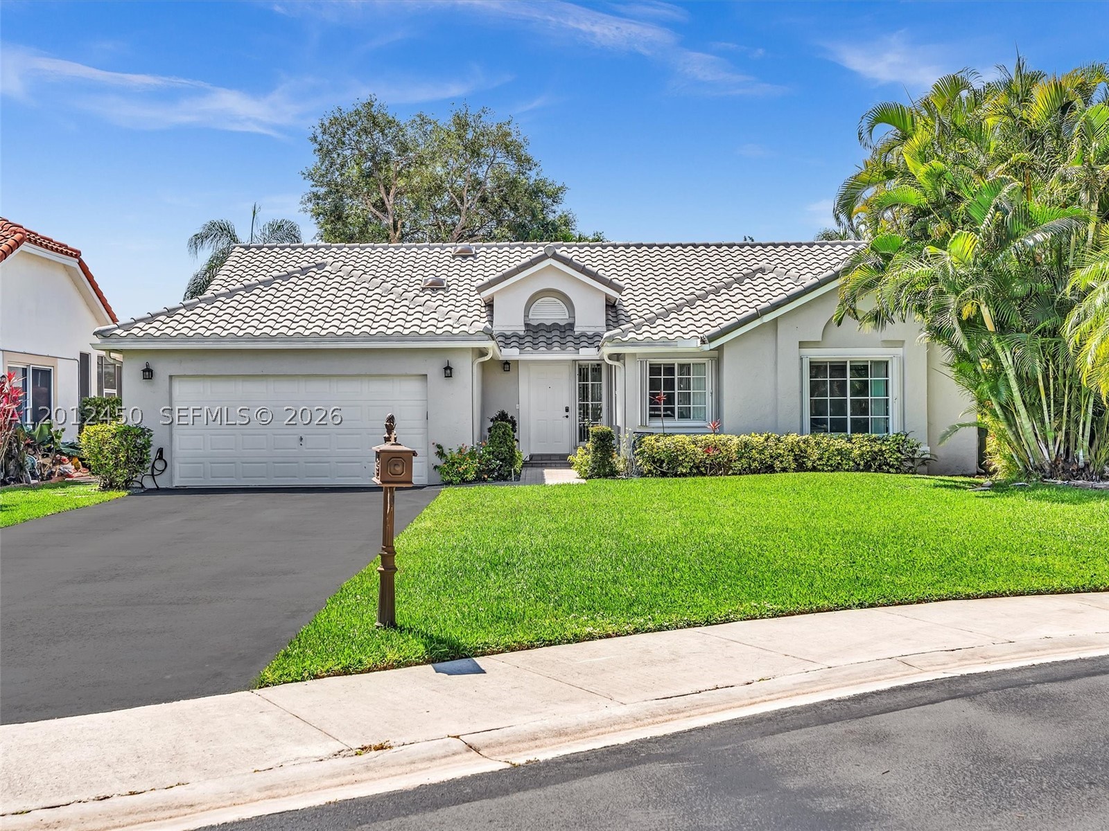 629 Spinnaker Property Photo 2