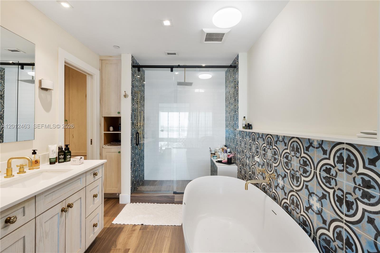 1040 Biscayne Blvd 1602 Property Photo 21