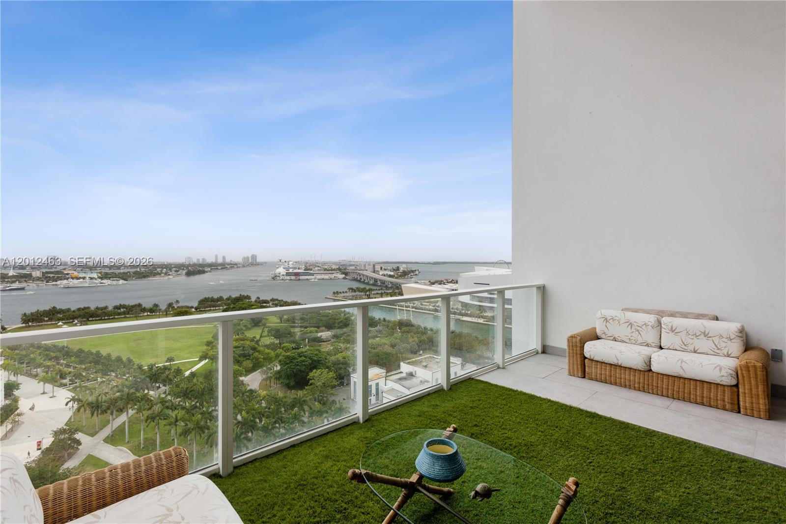 1040 Biscayne Blvd 1602 Property Photo 28