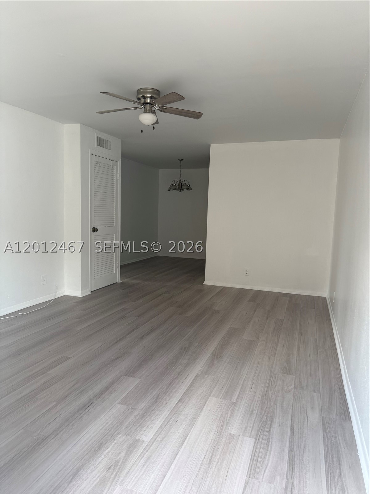 10916 Royal Palm Blvd 10916 Property Photo 2