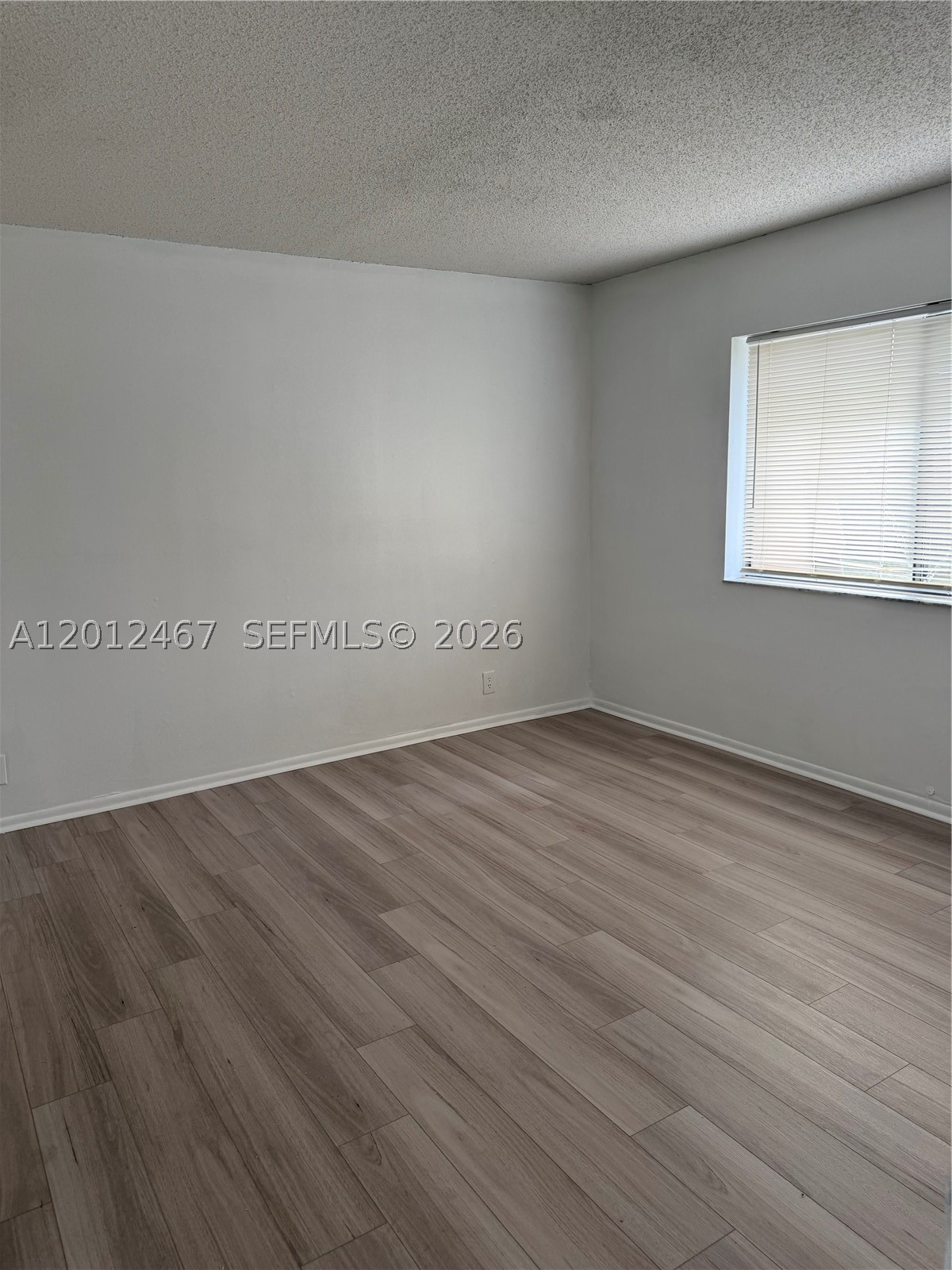 10916 Royal Palm Blvd 10916 Property Photo 6