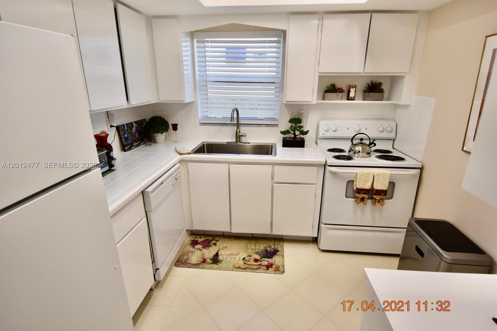 2515 W Emory Drive A Property Photo 4