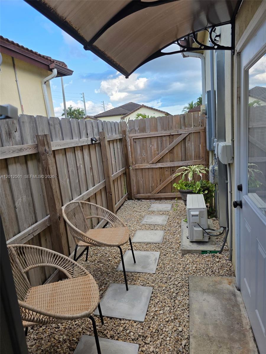 A12012501 Property Photo 9