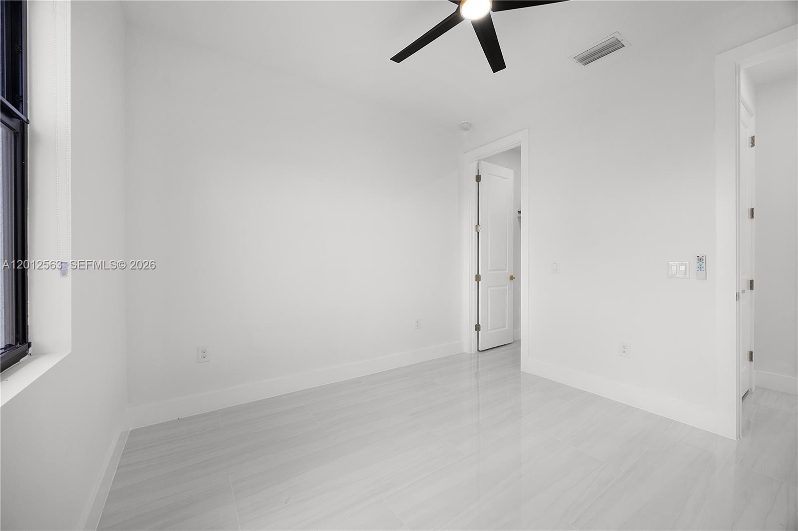 3605 Nw 38th Ln Property Photo 39