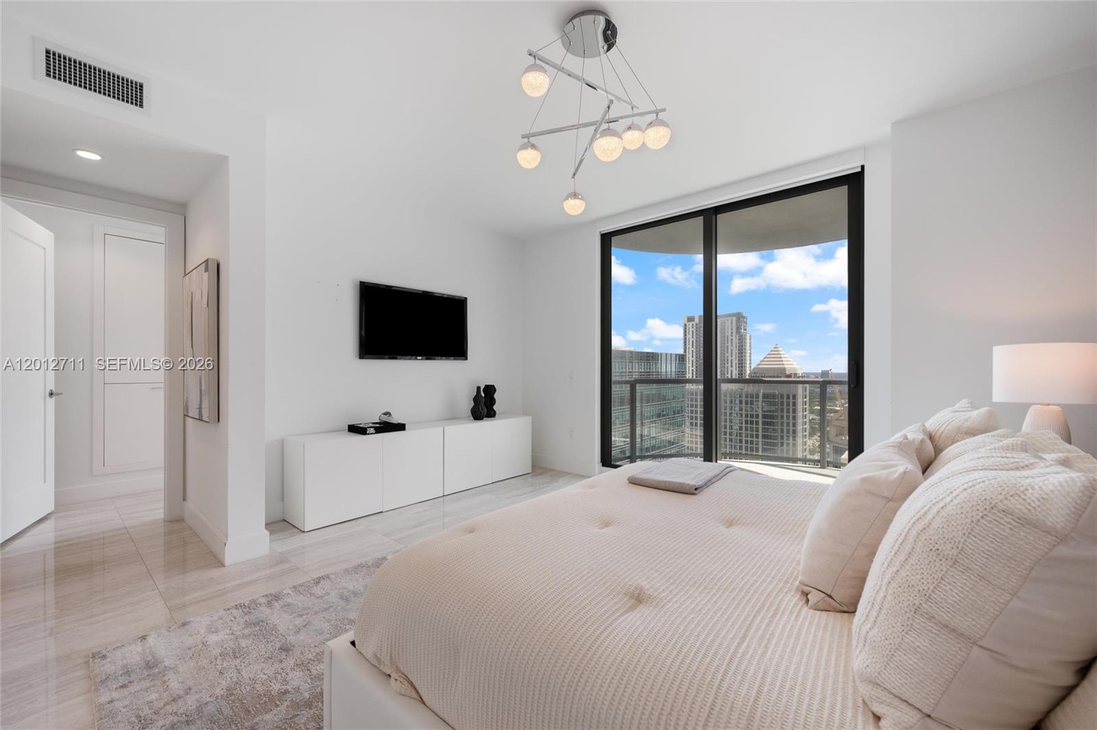 100 E Las Olas Blvd 3201 Property Photo 16