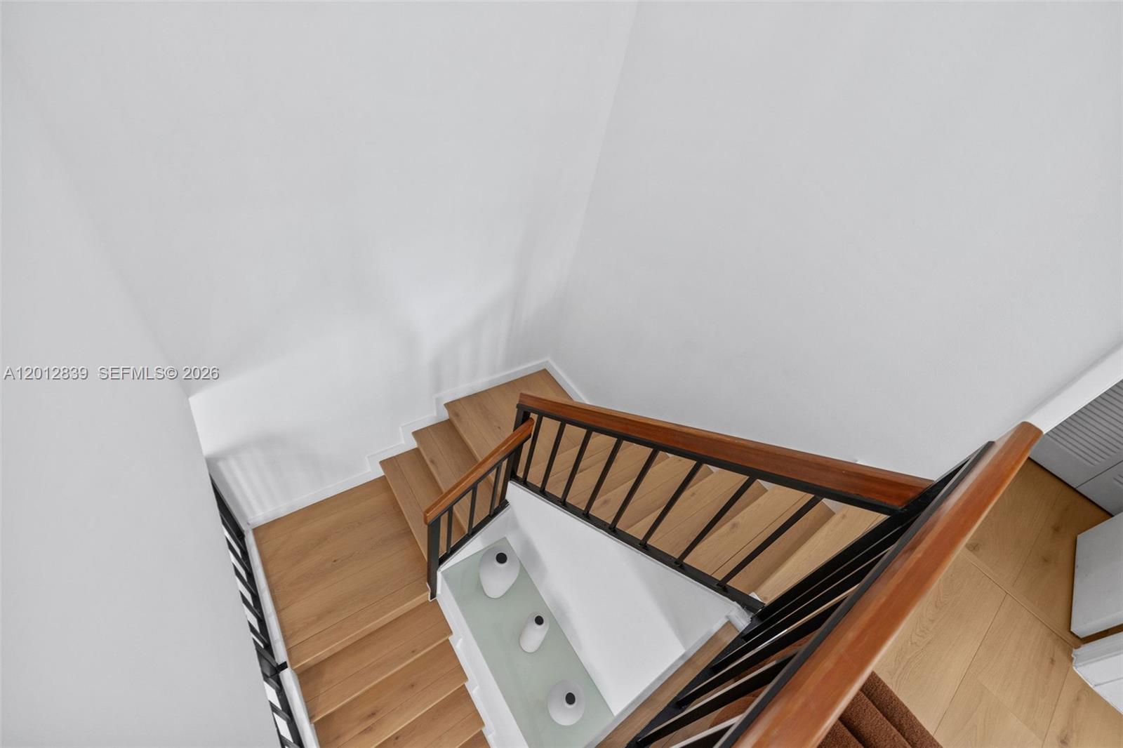 21216 Harbor Way 158-15 Property Photo 23