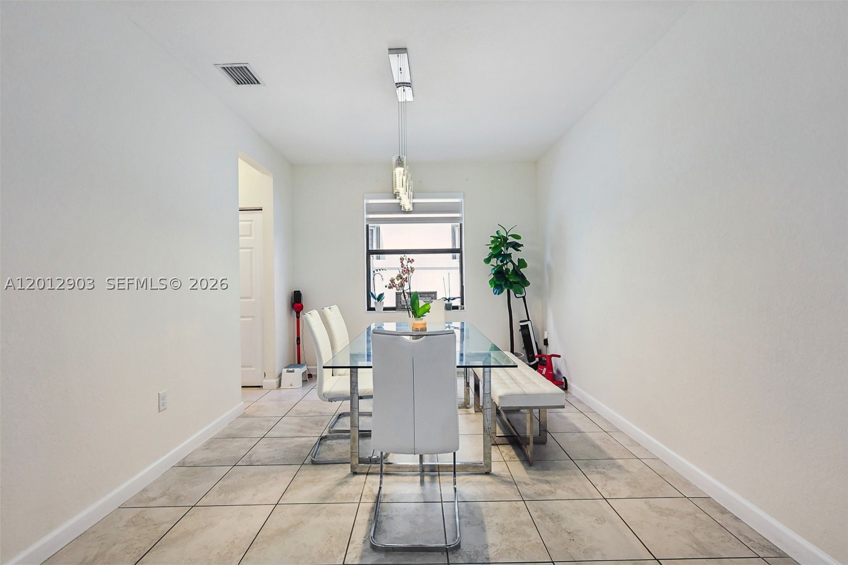 10594 W 35th Ln Property Photo 17
