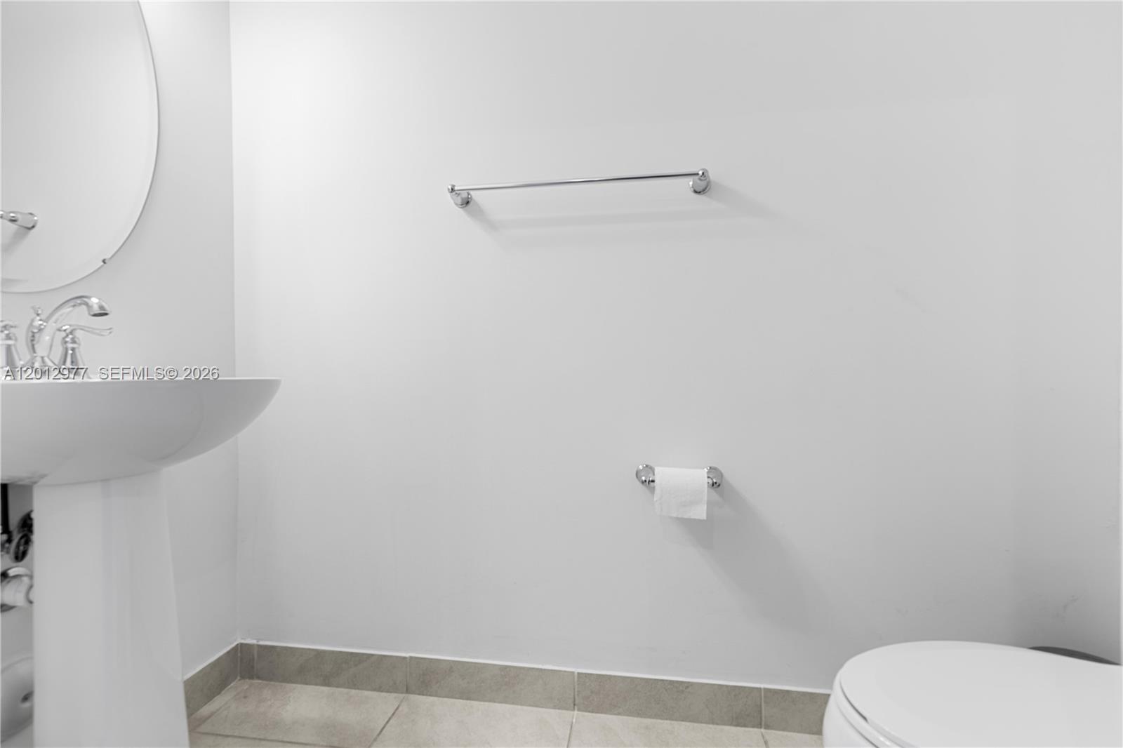 10972 Sw 235th Ln Property Photo 9