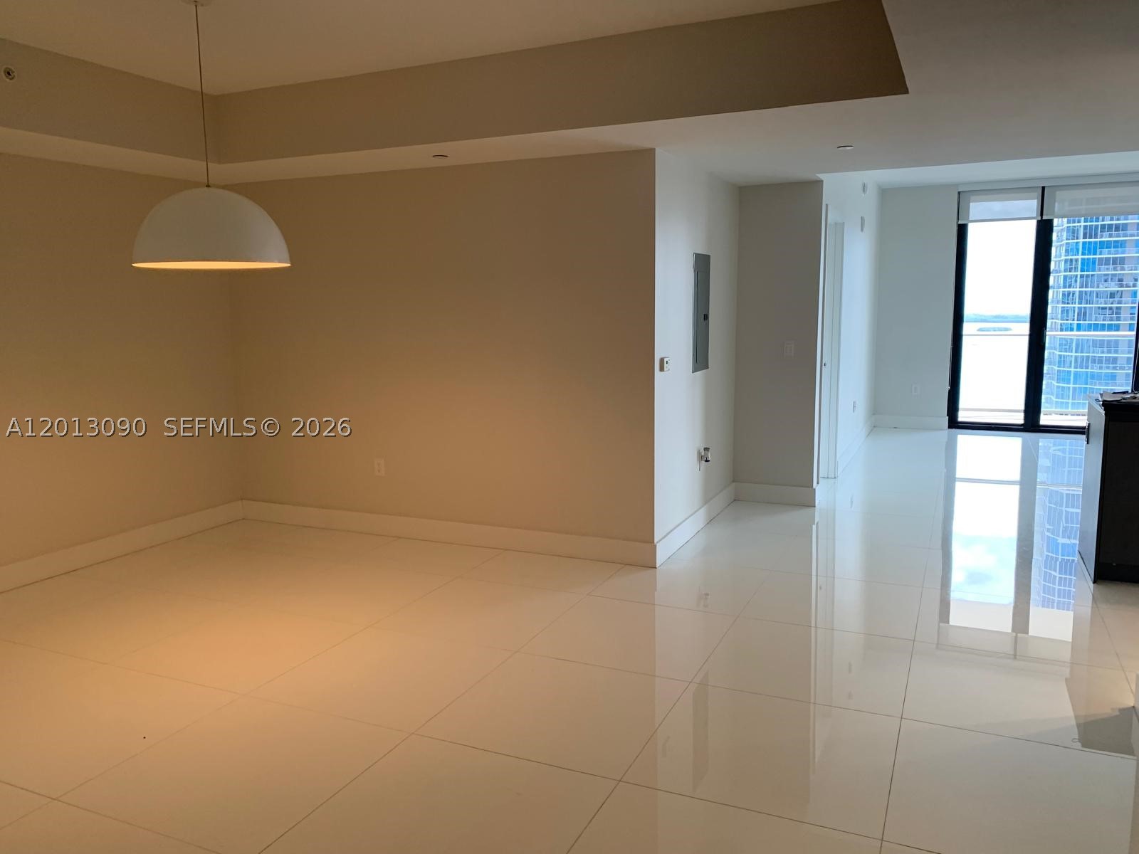 1010 Brickell Ave 3704 Property Photo 4