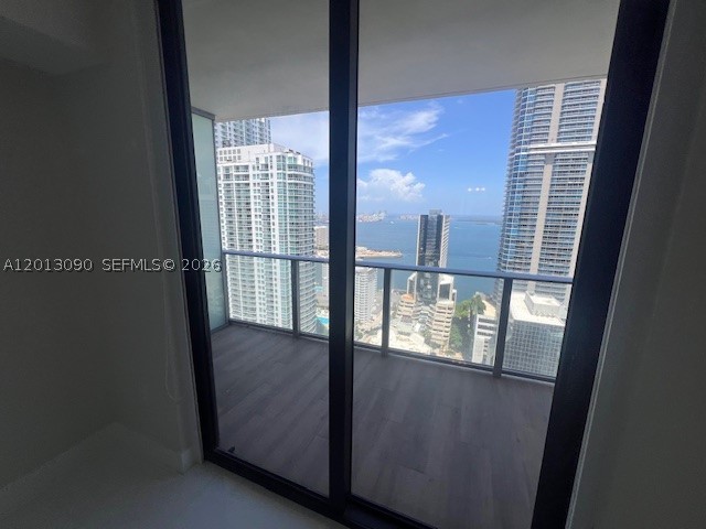 1010 Brickell Ave 3704 Property Photo 31